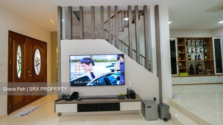 Lowland Terrace (D19), Terrace #197756122